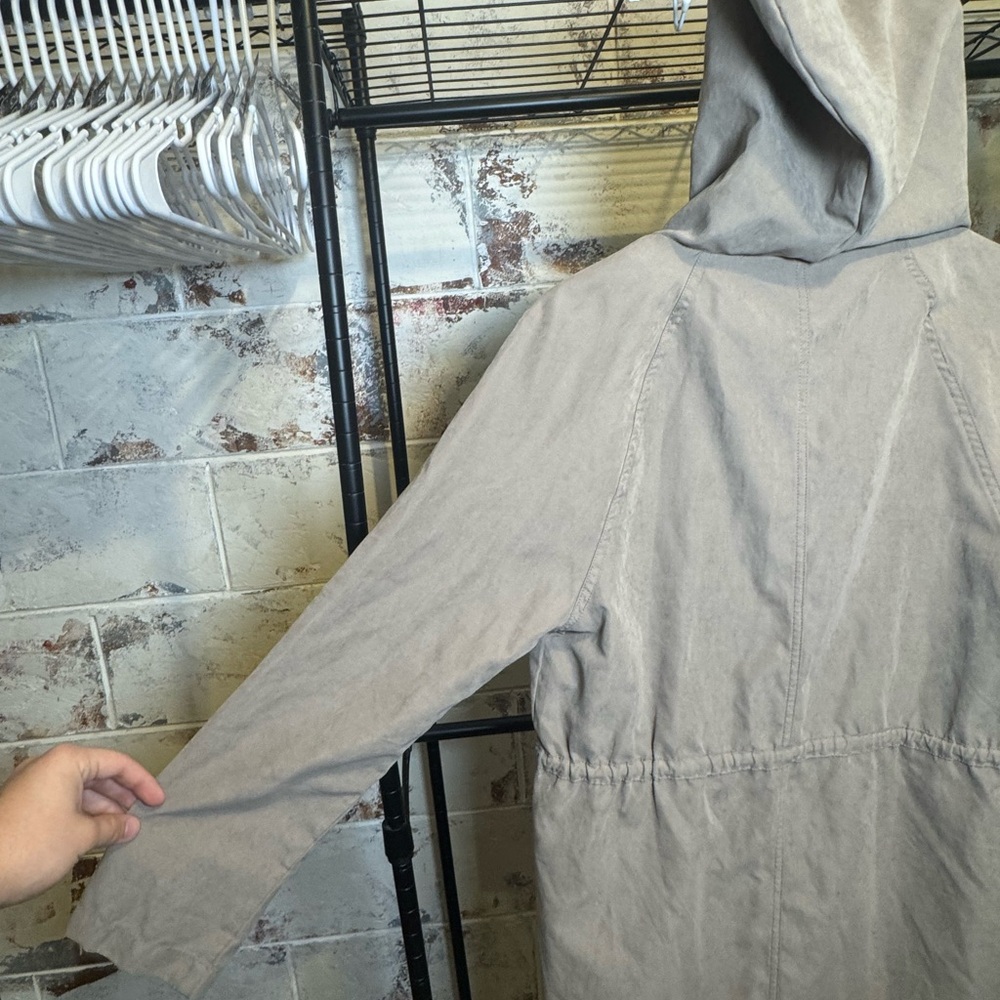 BE COOL Trench Coat - Picture 7 of 9